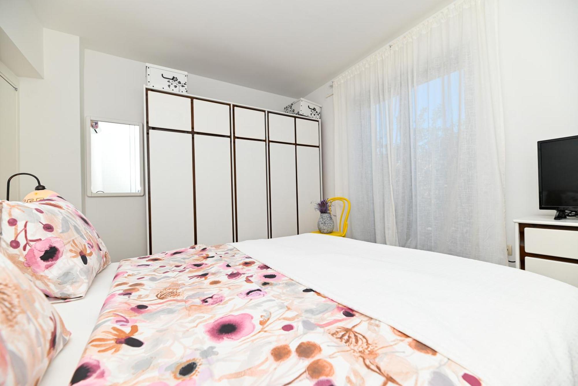 Downtown Apartments Maar Trogir Quarto foto